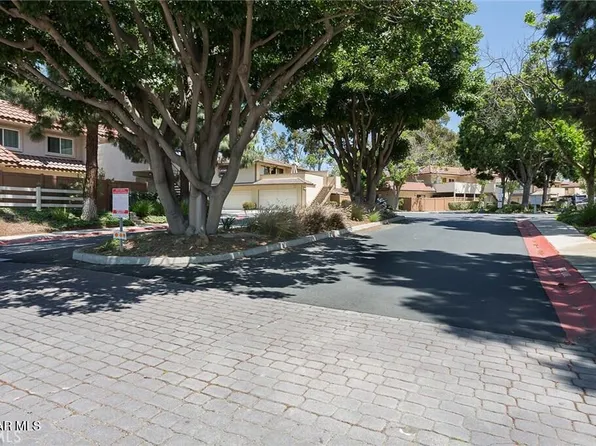 624 Thoreau Ln, Ventura, CA 93003