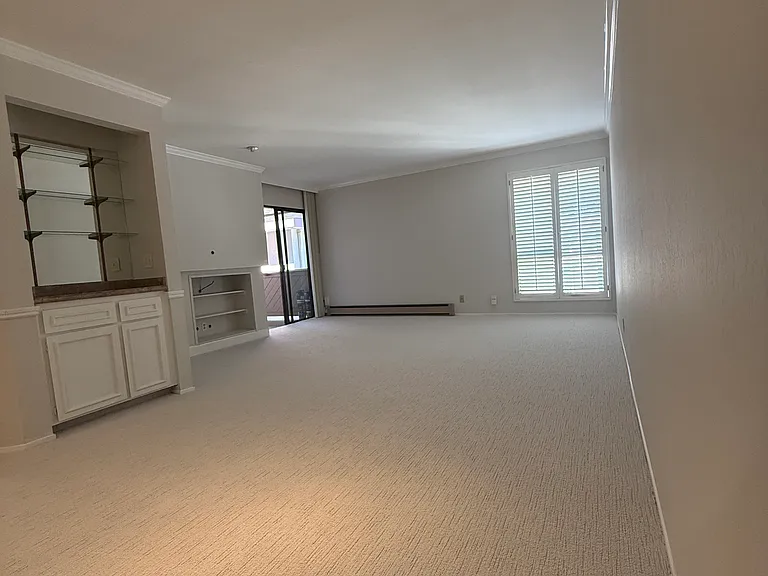 58 El Camino Real #316 — Photo 15