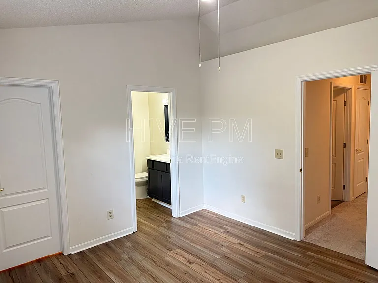 826 Rossford Run — Photo 18