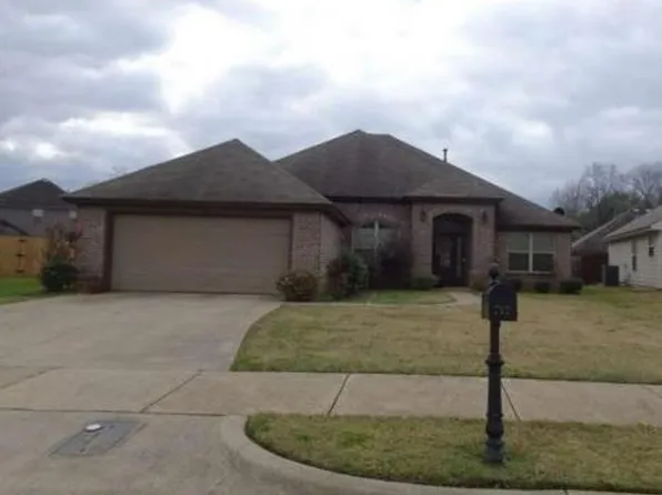 737 Lismore Pl, Montgomery, AL 36117