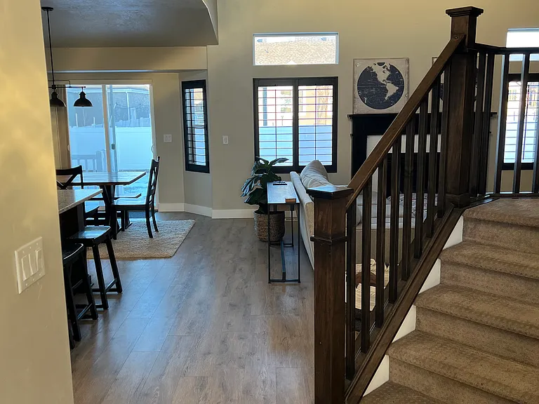 N 3650 W — Photo 2