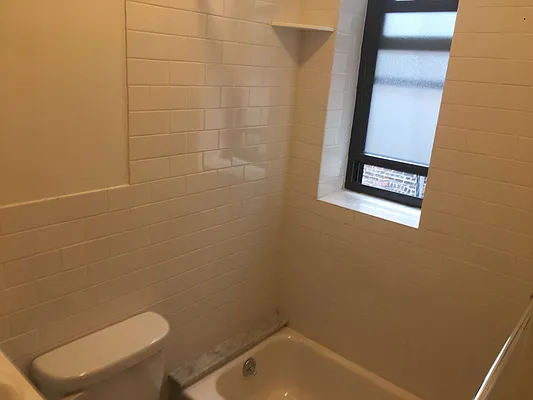 Rented by New York City Apartments | media 44