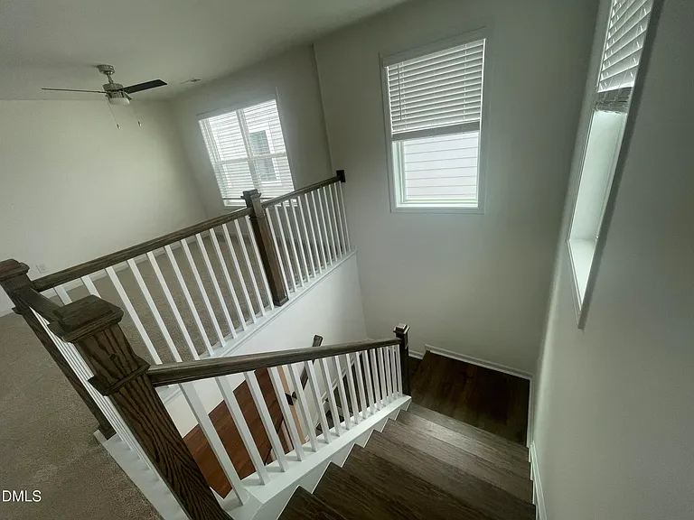 518 Dorset Stream Dr — Photo 12