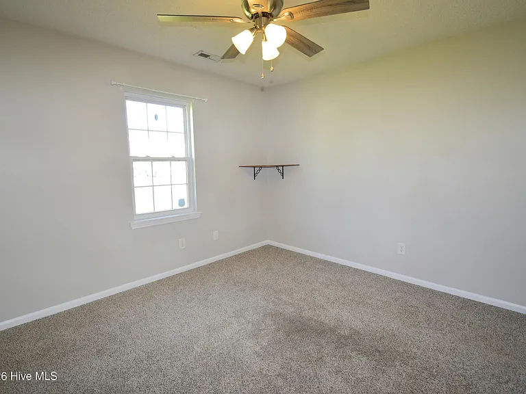 309 Kenilworth Pl — Photo 13