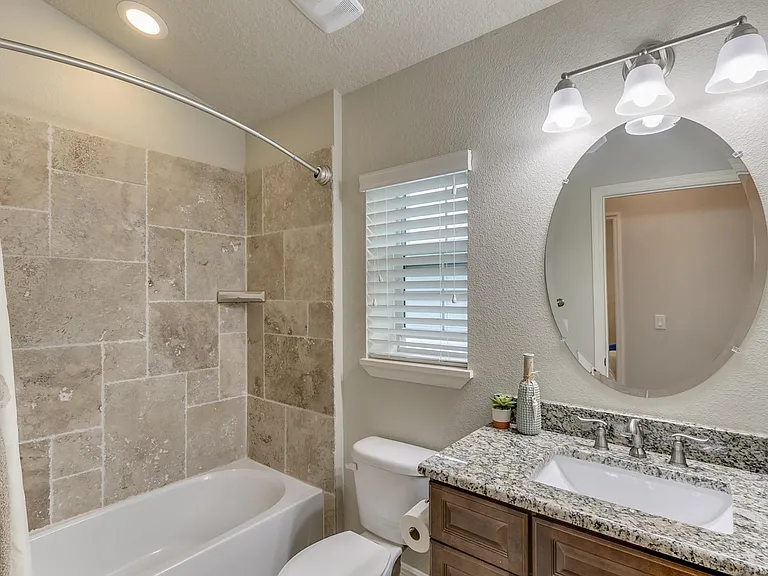 211 Ivory Coral Ln — Photo 8