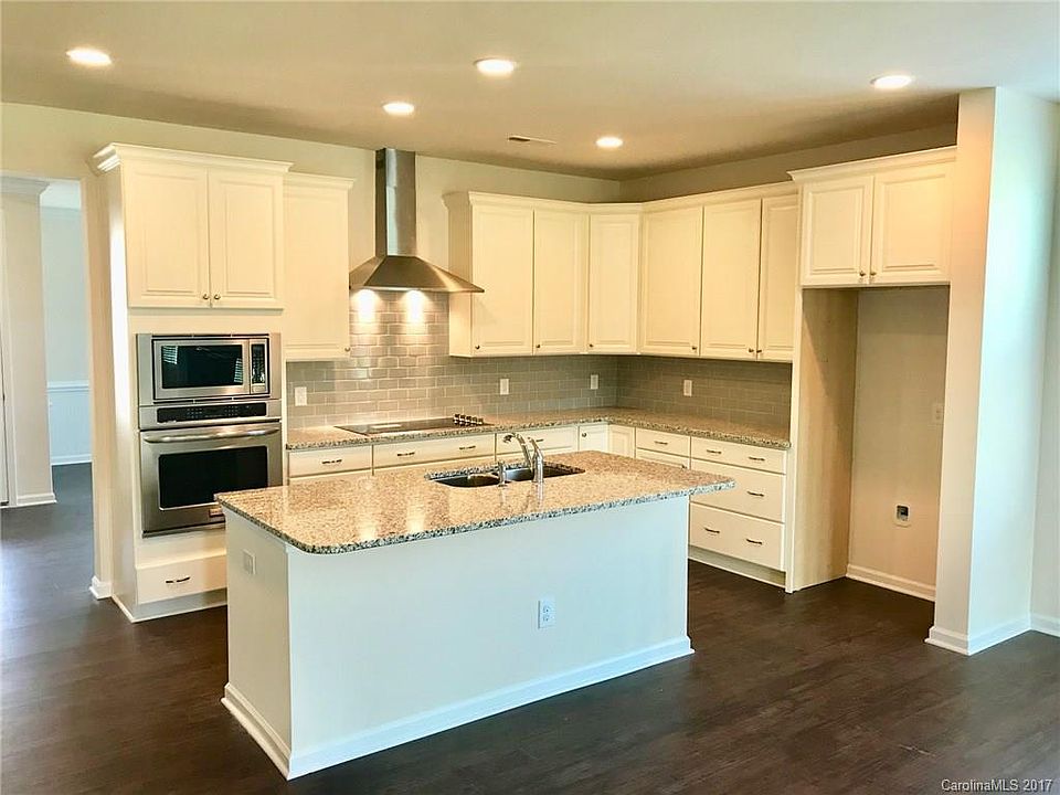 2nd image of 8746 Mullis Forest Ct #27