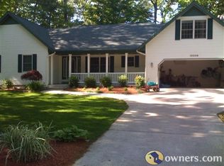 15209 Leonard St, Spring Lake, MI 49456