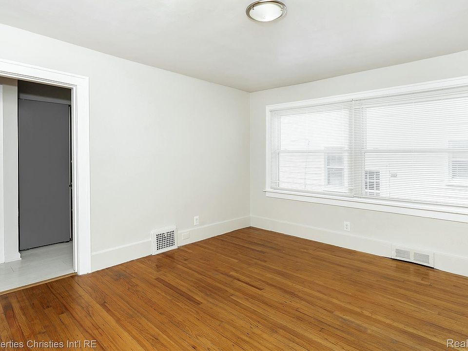 316 Spencer St, photo 6