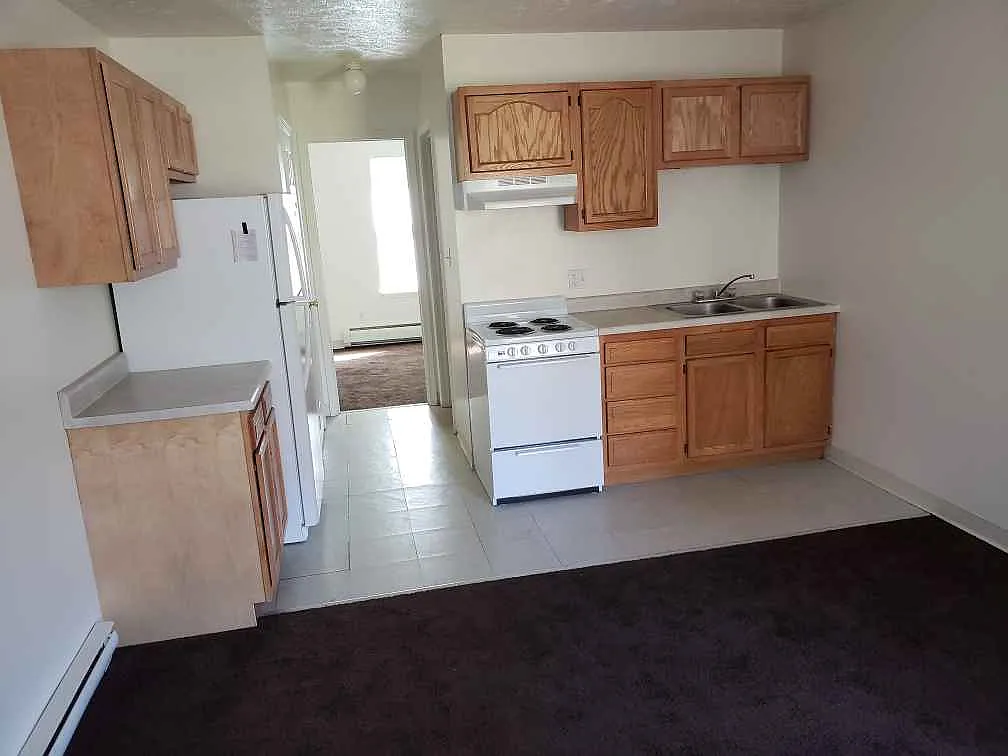 1 bed, 600 sqft, $900 — Photo 3