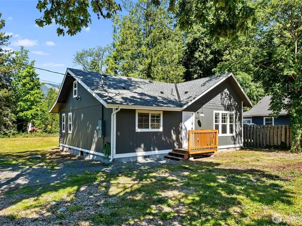601 Croft Ave W, Gold Bar, WA 98251