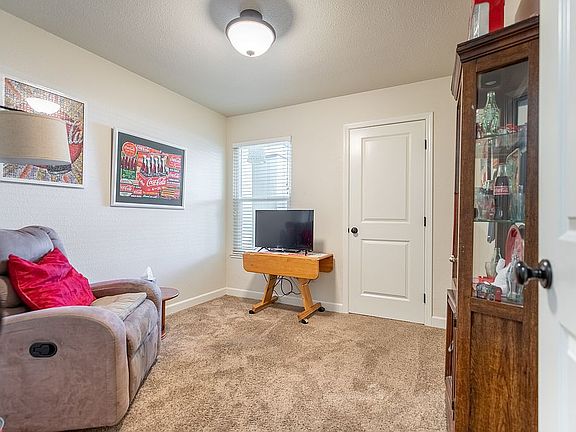 3rd image of 3220 Woodstock Ct