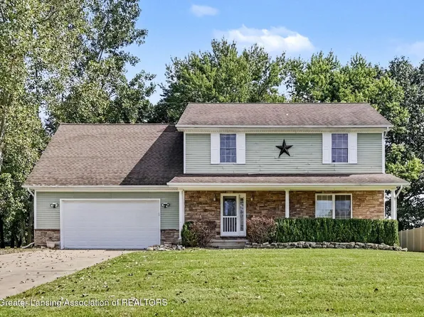 504 N Miller Dr, Eaton Rapids, MI 48827