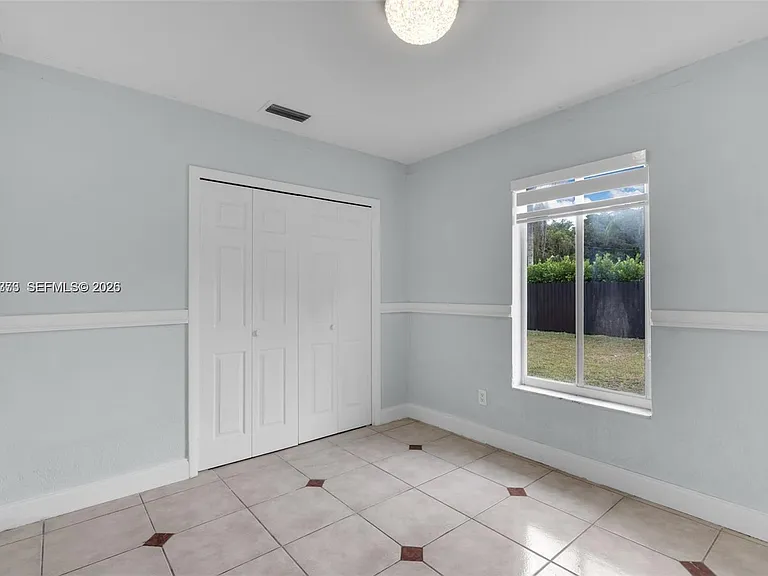 18370 SW 212th St — Photo 24