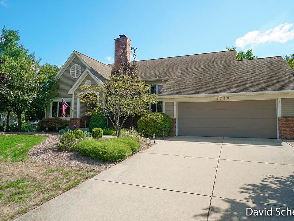 1st image of 6750 Glen Hollow Dr SE