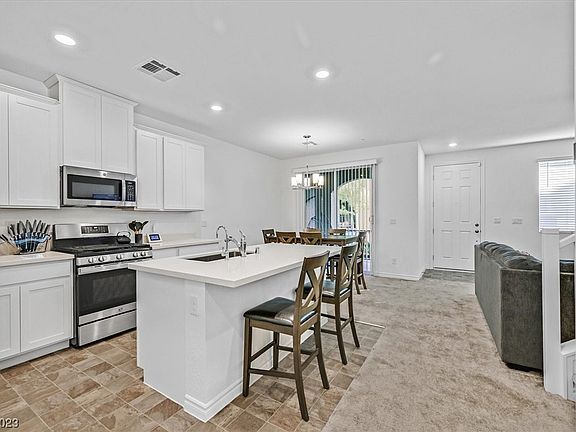 3rd image of 20 Barbara Ln #51