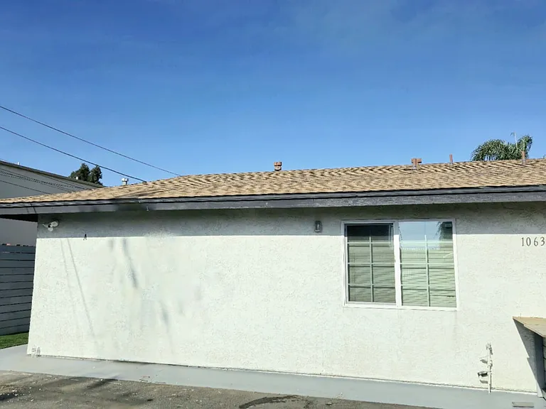 Gillespie Dr — Photo 23