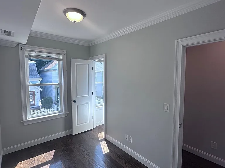 39 W Walnut Park #3 — Photo 11