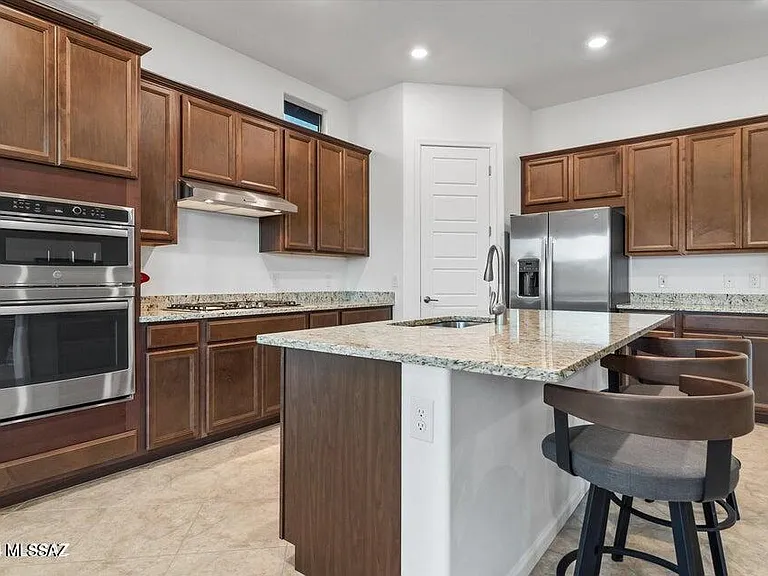 10623 N Iron Peak Dr — Photo 15