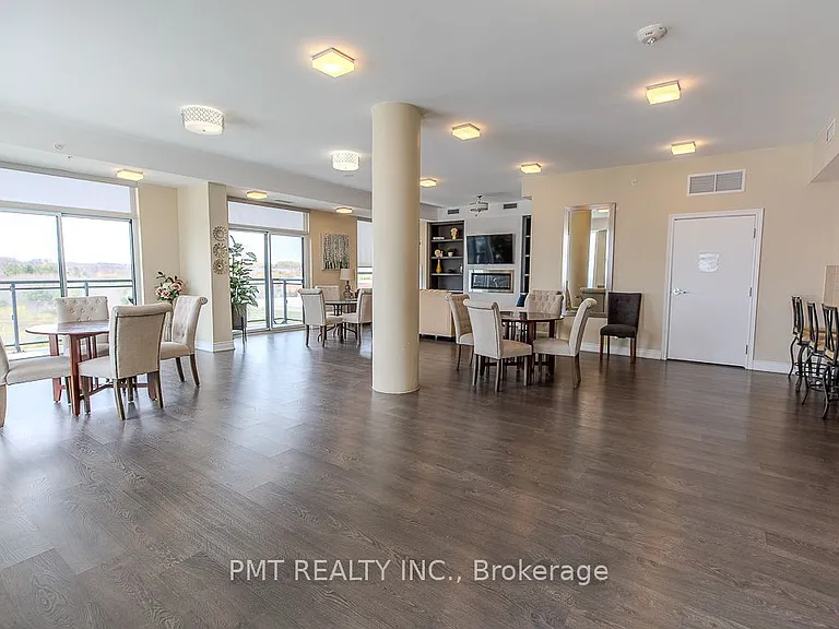 11611 Yonge St #516 — Photo 25