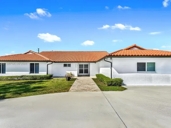 9203 SW 136th Ter, Miami, FL 33176