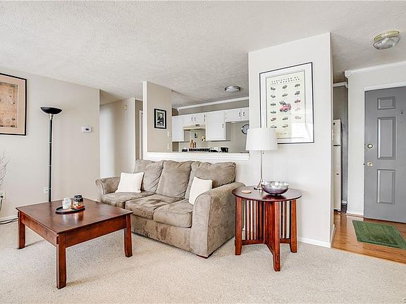 4th image of 9396 Wind Haven Ct Unit 207