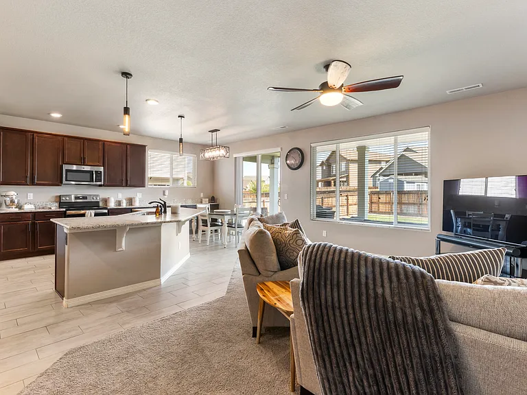 9014 Pennycress Dr — Photo 8