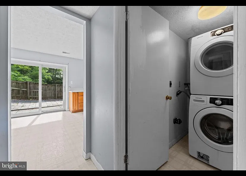 3 bed, 1170 sqft, $1,700 — Photo 4