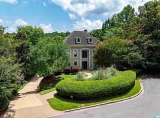 2209 Sterlingwood Dr, Birmingham, AL 35243