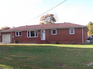 305 Stewart St, Tullahoma, TN 37388