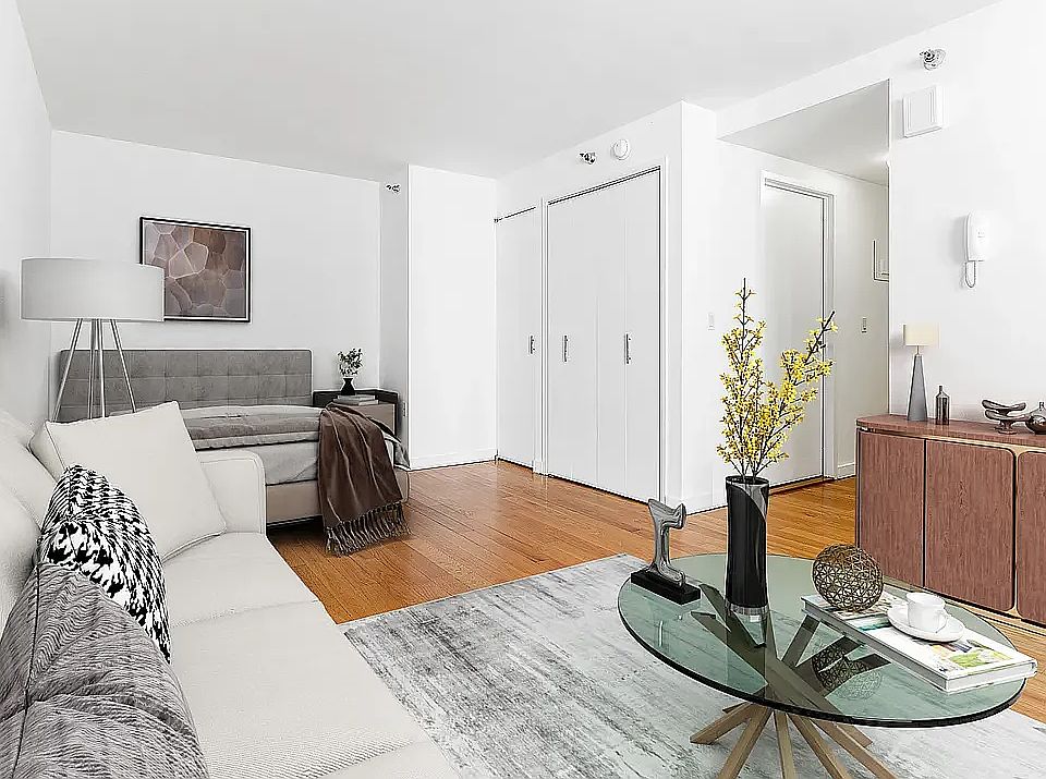 1st image of 30 W 18th St APT 8B