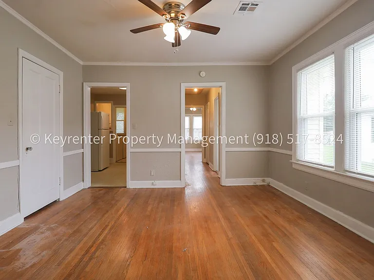 1626 S Indianapolis Ave — Photo 9