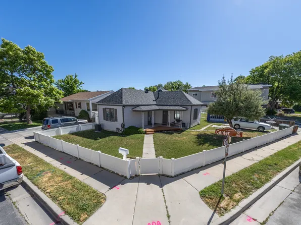 4911 S Center St, Murray, UT 84107