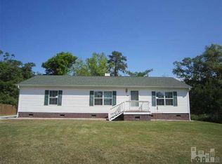 805 E Belair Ct, Rocky Point, NC 28457