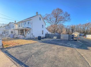 223 Chestnut St, Mount Holly, NJ 08060