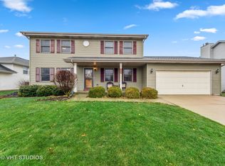 1412 Lily Cache Ln, Bolingbrook, IL 60490