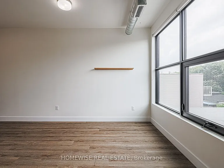 3020 Dundas St W #204 — Photo 12