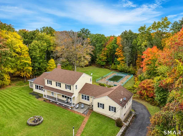 69 Bradley Corners Road, Madison, CT 06443