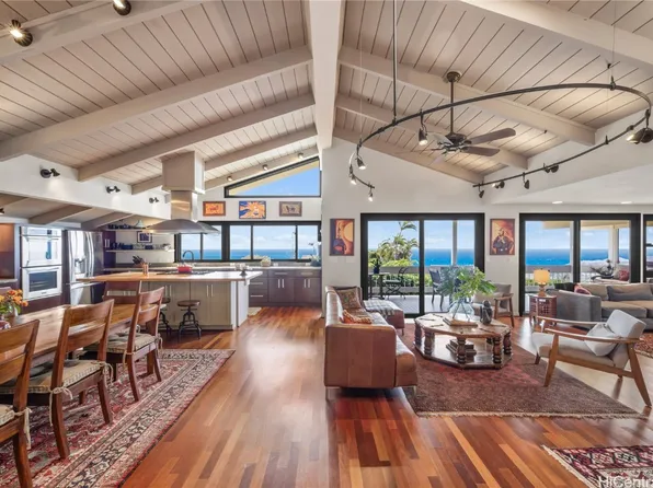 2169 Ahaku Pl, Honolulu, HI 96821