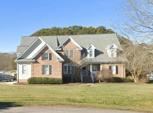 4117 Charity Farm Ct, Virginia Beach, VA 23457