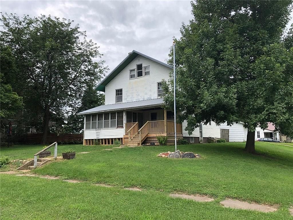602 Main St, Bagley, IA 50026 Zillow