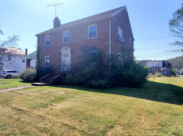 1212 Walnut St, Greenup, KY 41144