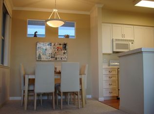 1982 W Bayshore Rd APT 124, East Palo Alto, CA