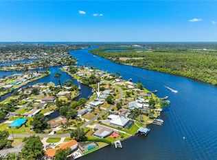 13821 River Forest Dr, Fort Myers, FL 33905