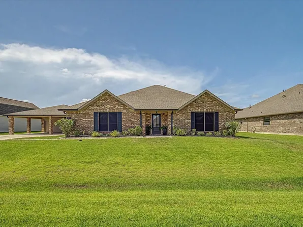 2110 Yarnell Rd, Dickinson, TX 77539