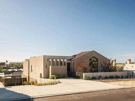 4th image of 147 S Rios Ave