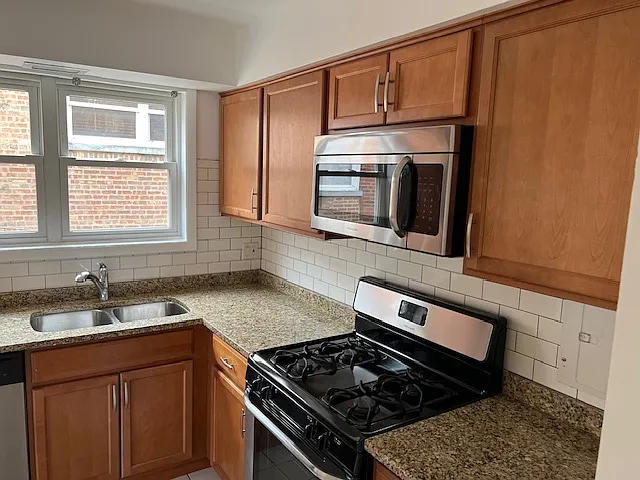 4707 Washington St #303 — Photo 15