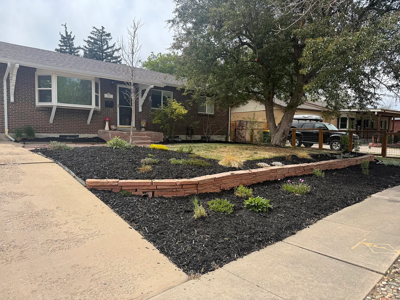 4 bed, 2400 sqft, $3,800 — Photo 2