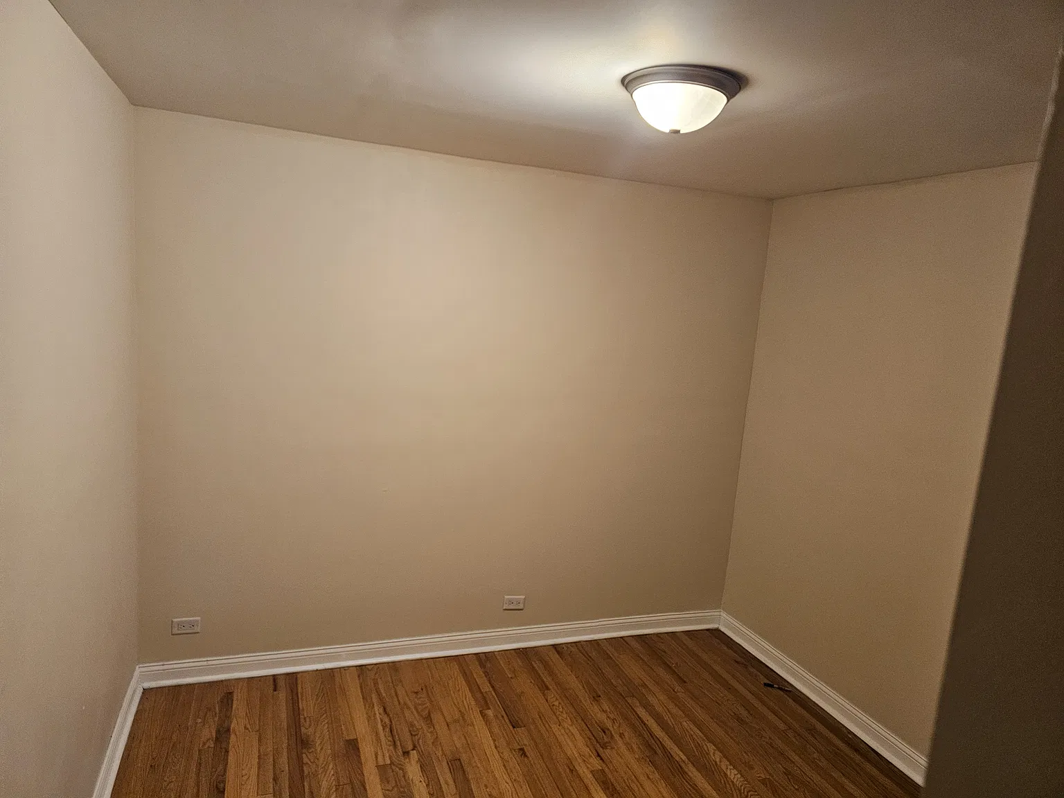 3 bed, 1500 sqft, $2,200 — Photo 2
