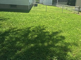 1575 Night Dr, Florissant, MO