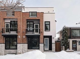 2812 W 35th St SW, Calgary, AB T3E2Y5